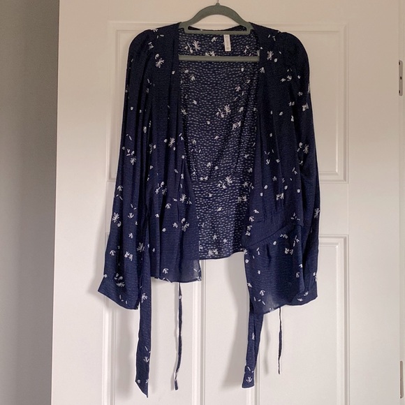 Navy & White Floral Wrap Blouse - Picture 7 of 7